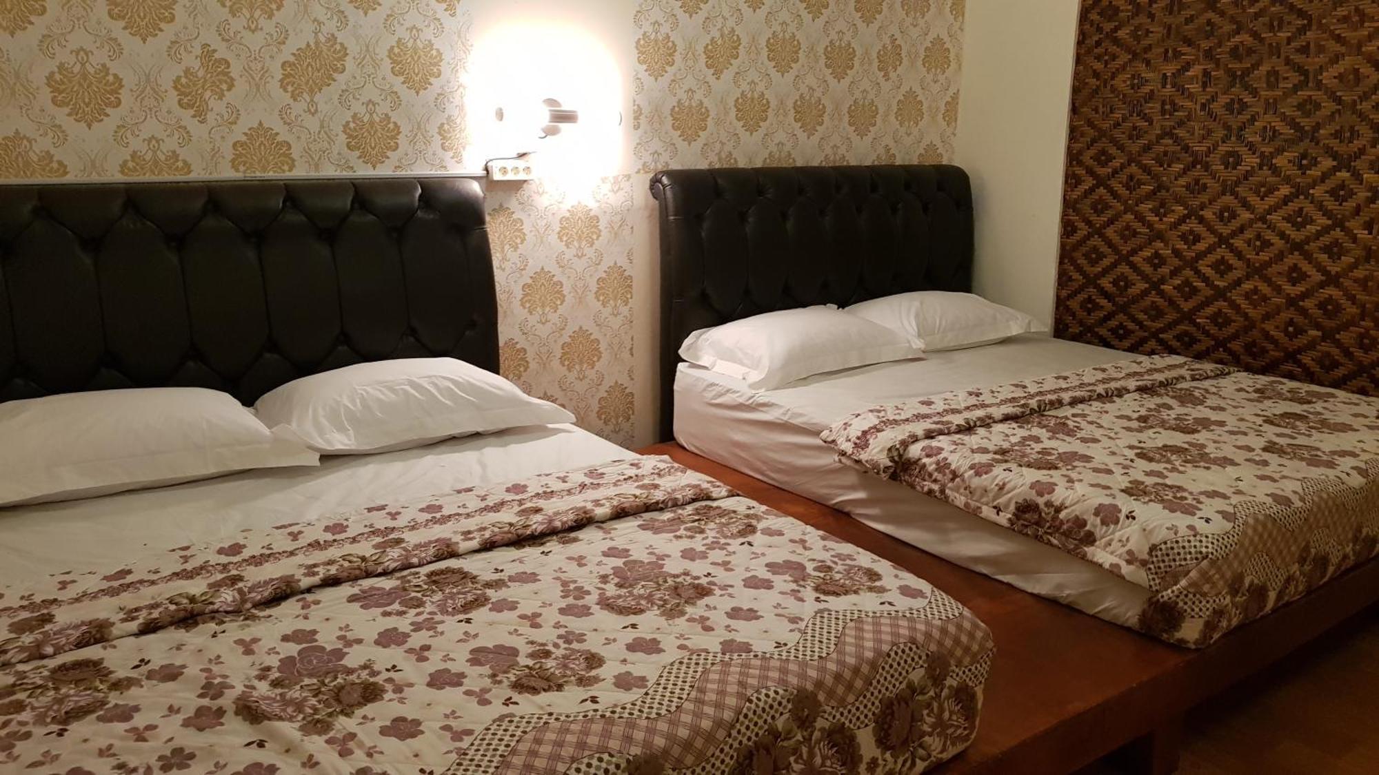 ホテル Ethes Coworking - Coliving & Lounge Ngaglik エクステリア 写真