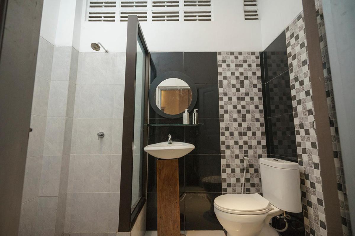 ホテル Ethes Coworking - Coliving & Lounge Ngaglik エクステリア 写真